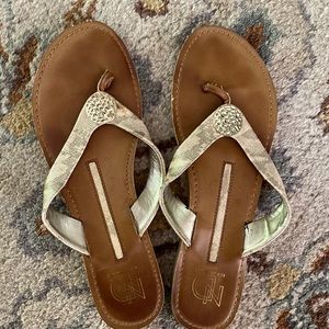 New Directions womens brown sandals with gold straps, size 8.5